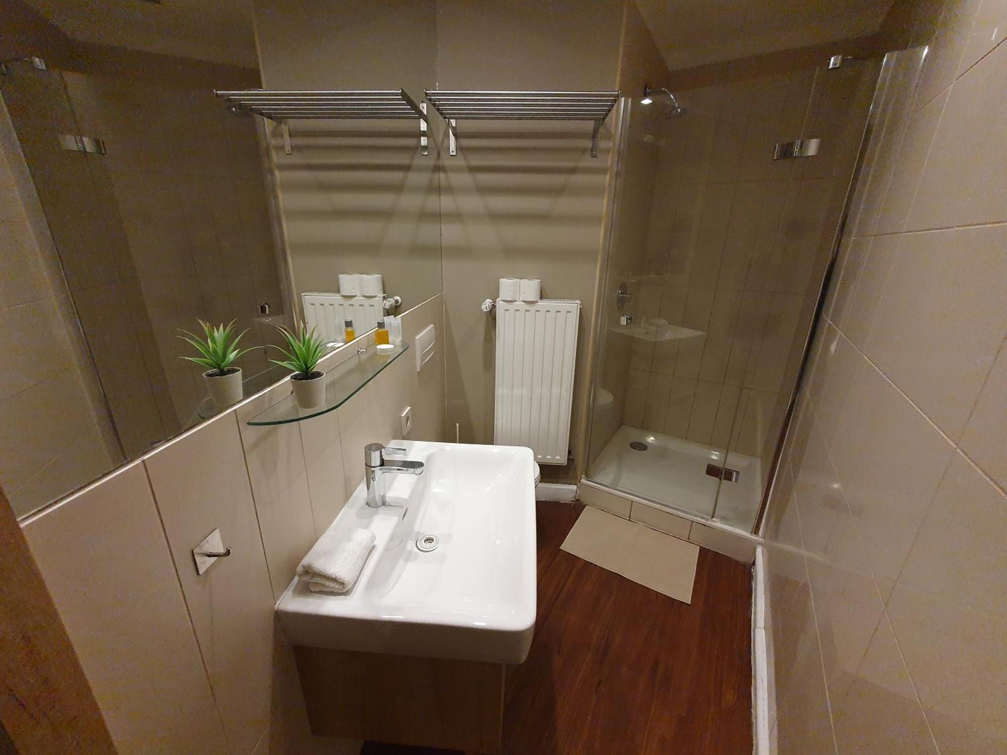 Elegancia Residence Budapest Bagian luar foto
