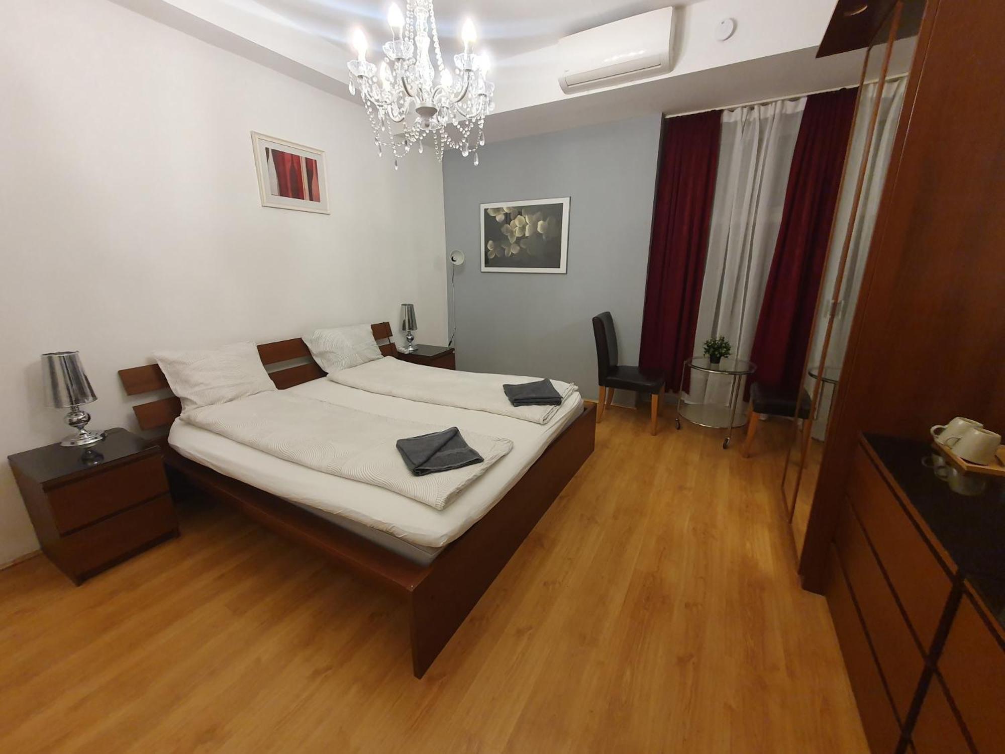 Elegancia Residence Budapest Bagian luar foto